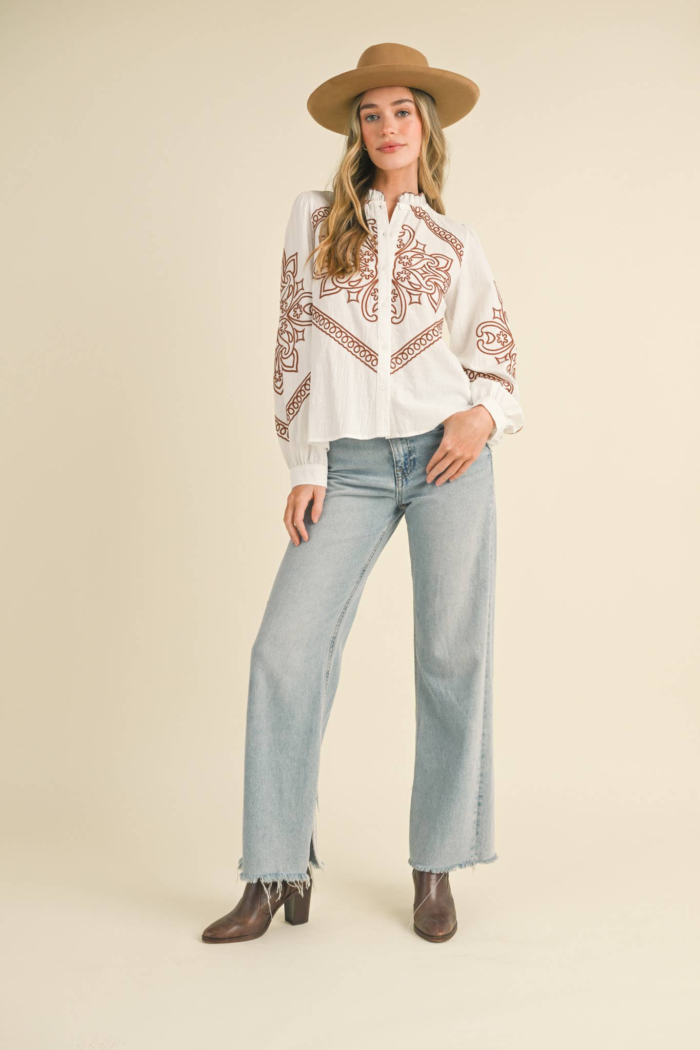EMBROIDERED  BUTTON UP TOP