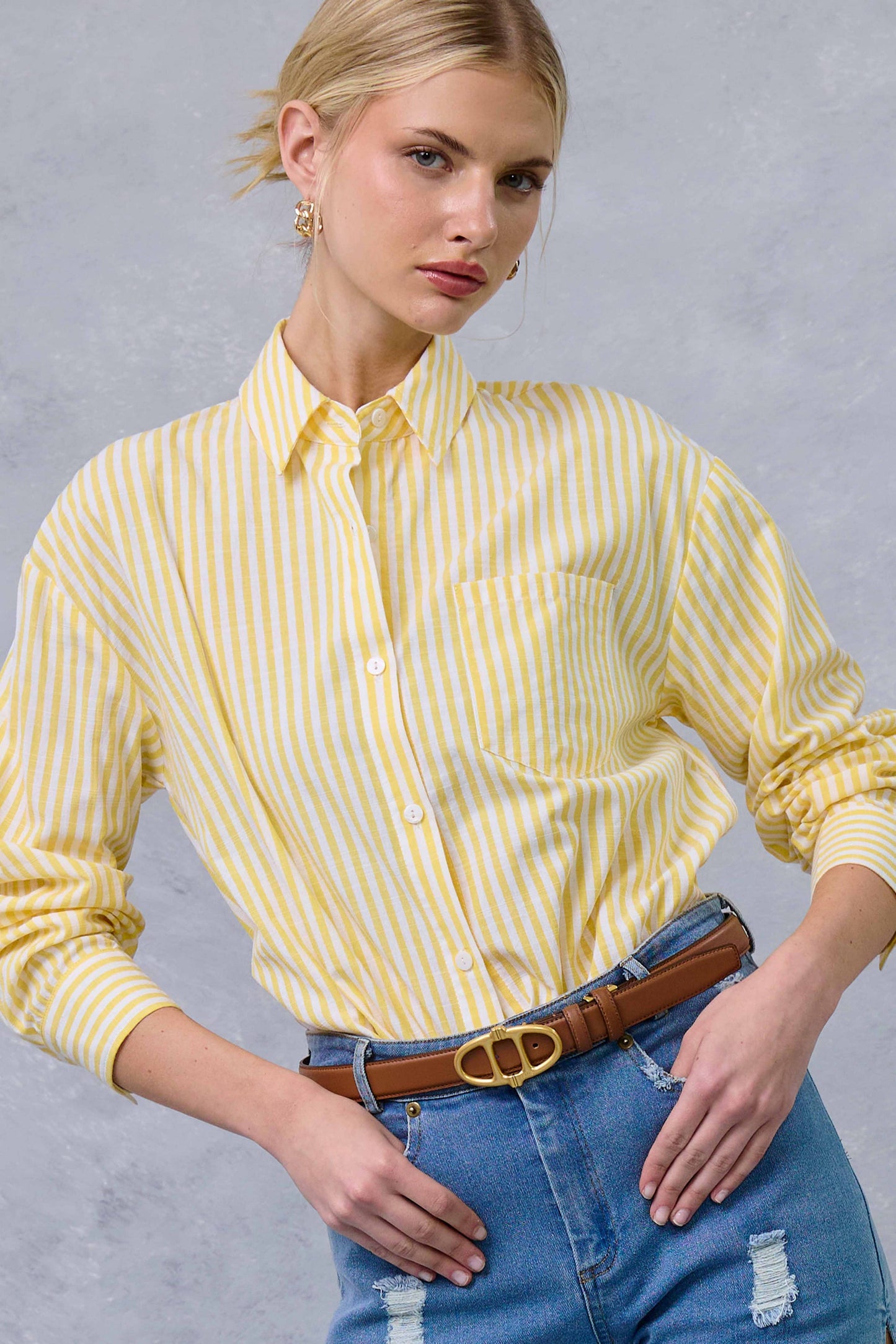 -Collared Contrast Stripe Button Down
