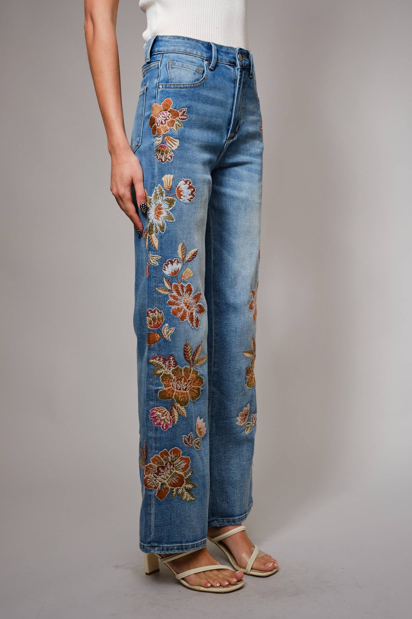Flower Embroidery High Waist Flare Jean