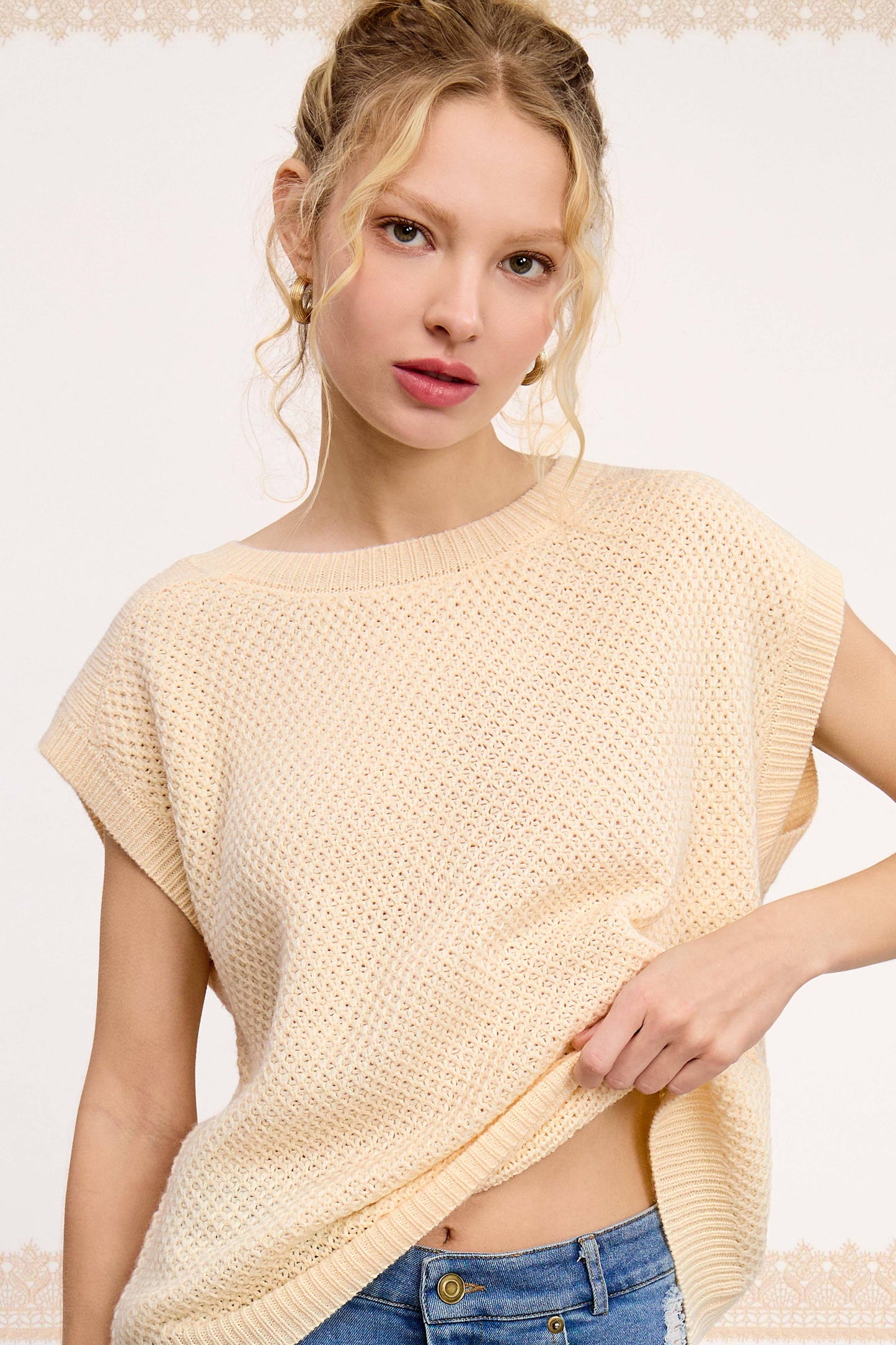 Loose Fit Round Neck Sweater Vest Top