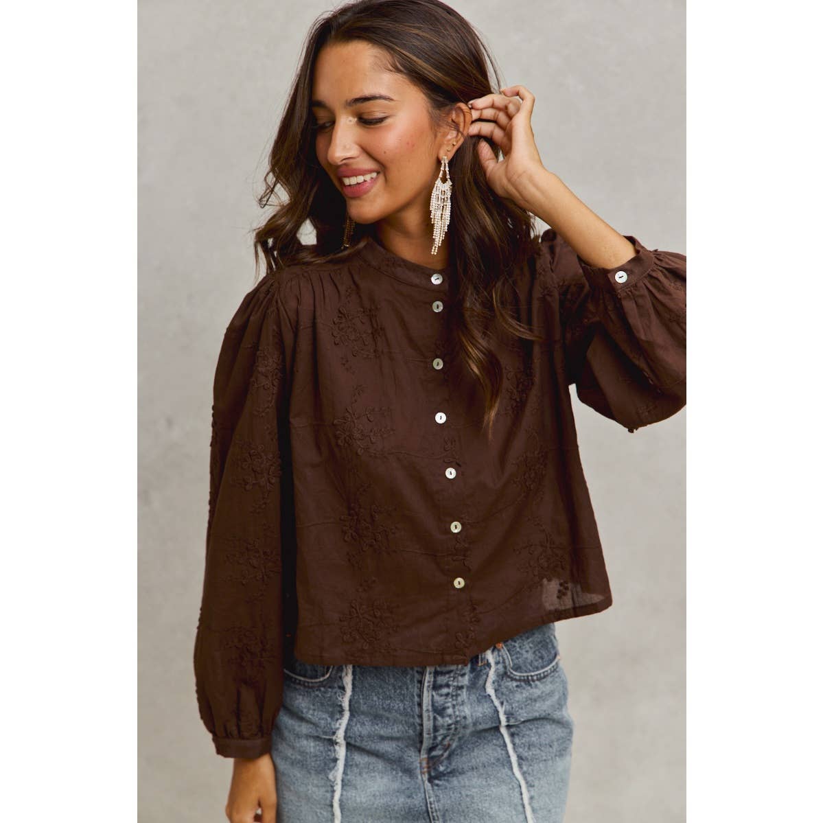 3D FLORAL WOVEN LONG SLEEVE FRONT BUTTON SHIRT