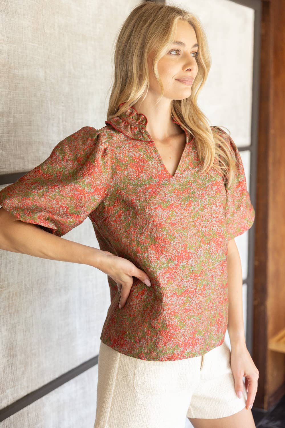Ruffle Collared Jacqaurd Abstract Print Top