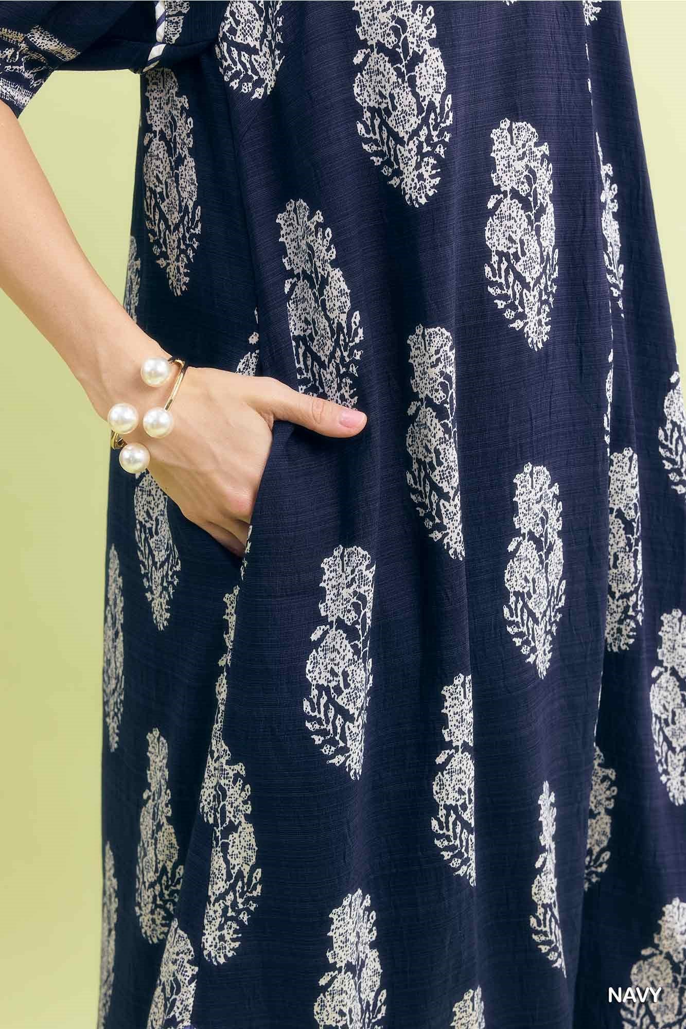 Border Print Collared Midi Dress