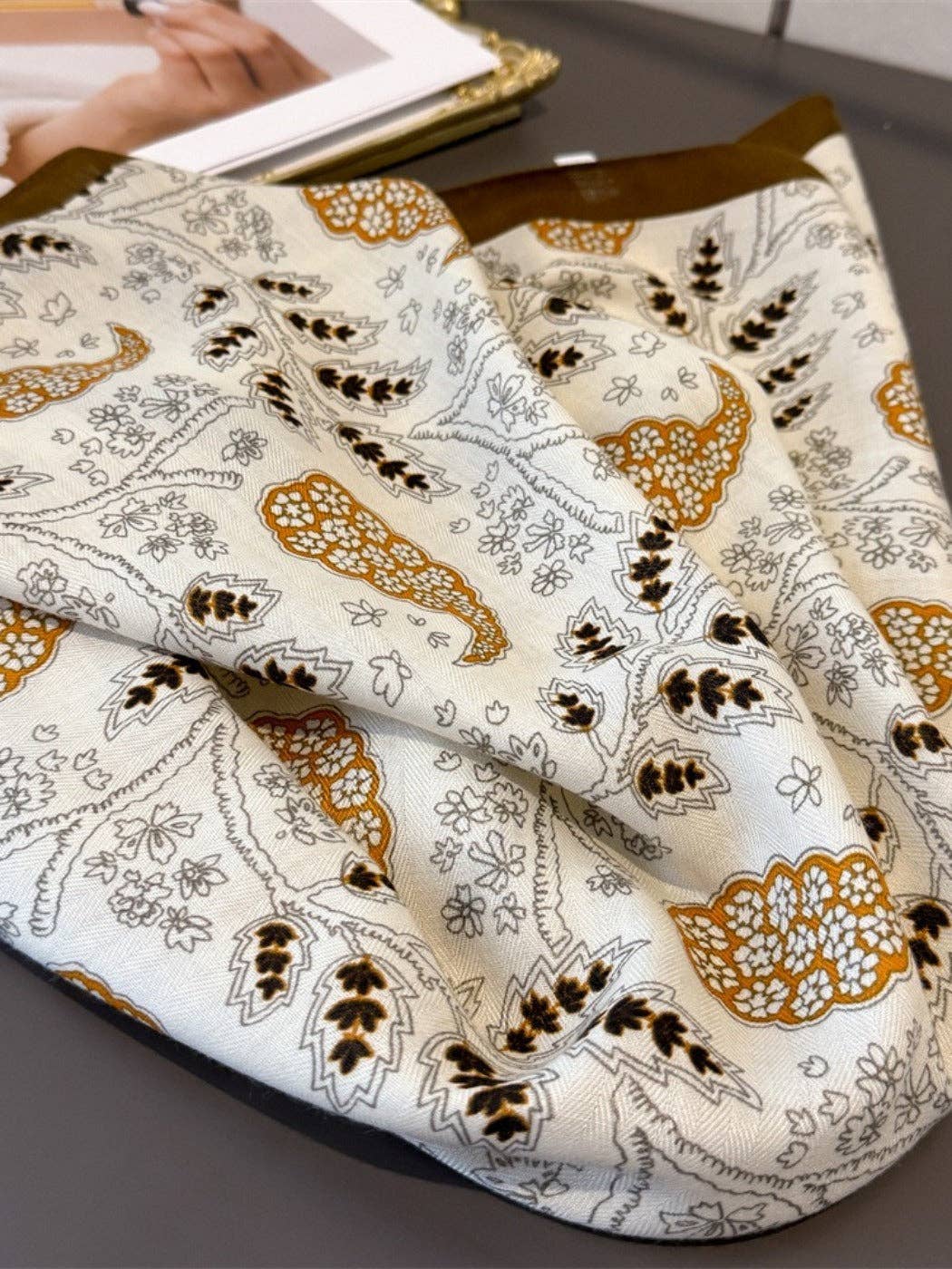  Paisley Floral