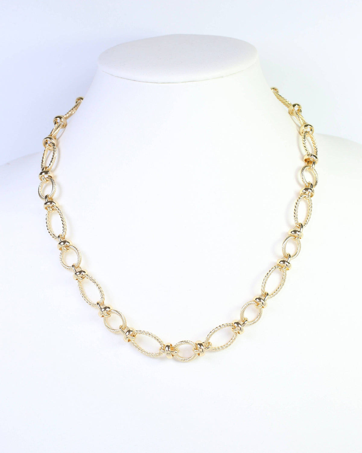 Autumn Link Necklace Gold