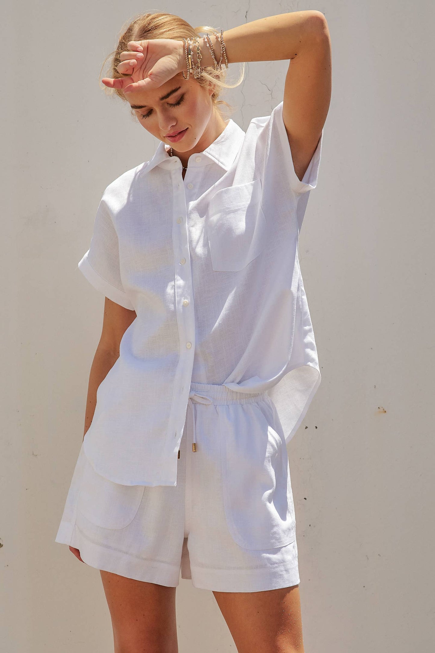 Linen Short Sleeve Button-Down Shirt