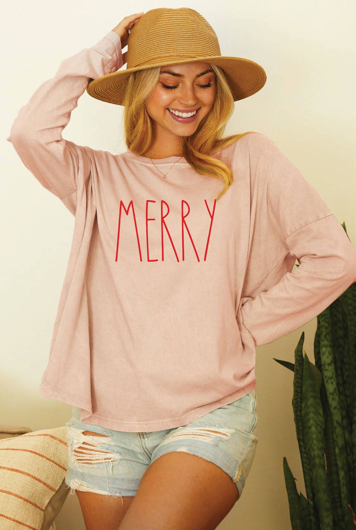 MERRY  Mineral Long Sleeve Graphic Tshirt