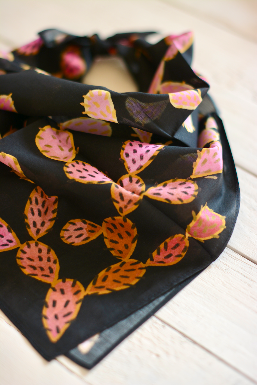 Western Cotton Cowgirl Bandana Pink Cactus