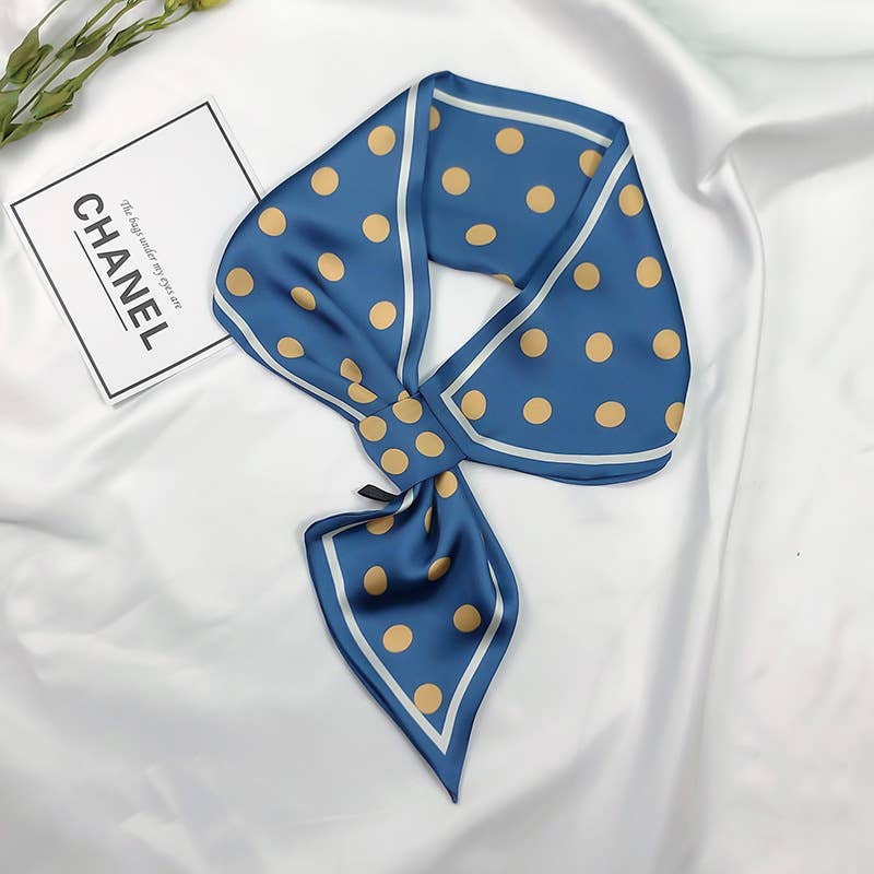 Dots Loop Scarf