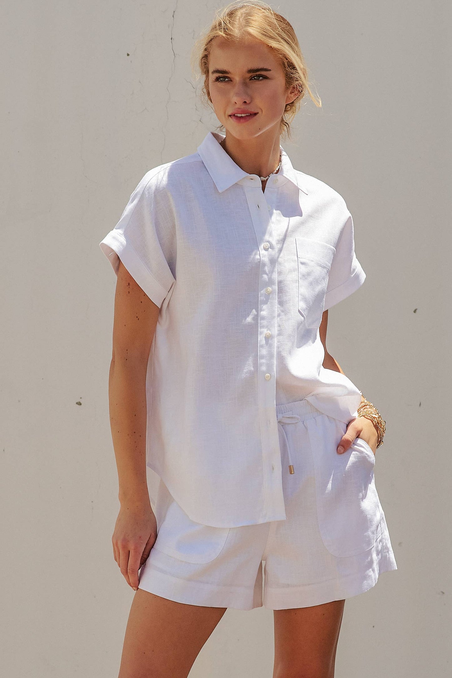 Linen Short Sleeve Button-Down Shirt