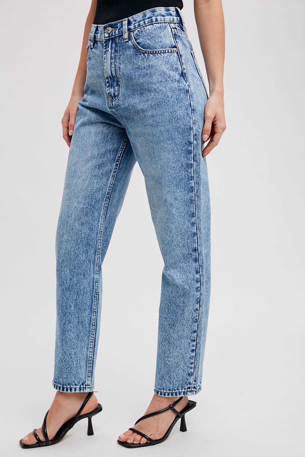 DENIM HIGH-RISE STRAIGHT LEG JEANS