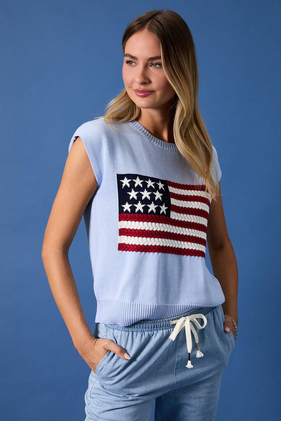 ROUND NECK WIDE SHOULDER USA FLAG SWEATER