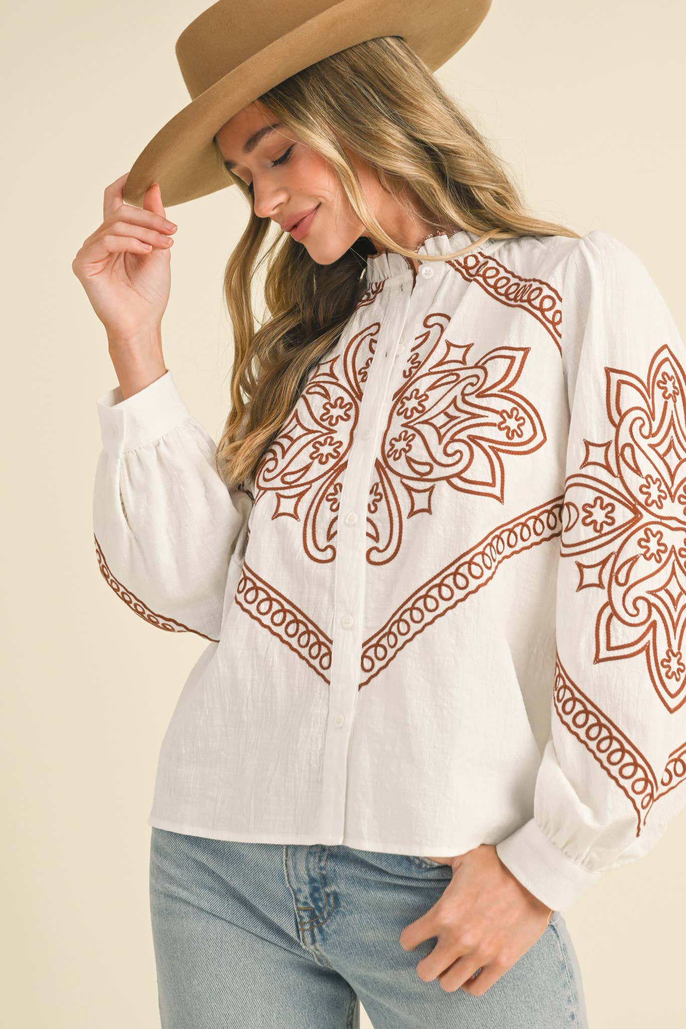 EMBROIDERED  BUTTON UP TOP