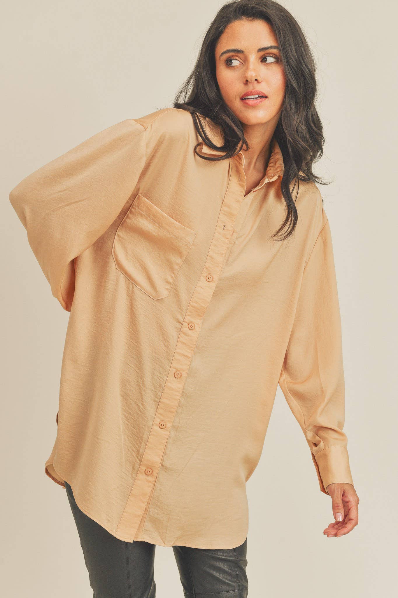 COLLARED BUTTON DOWN TUNIC SHIRT