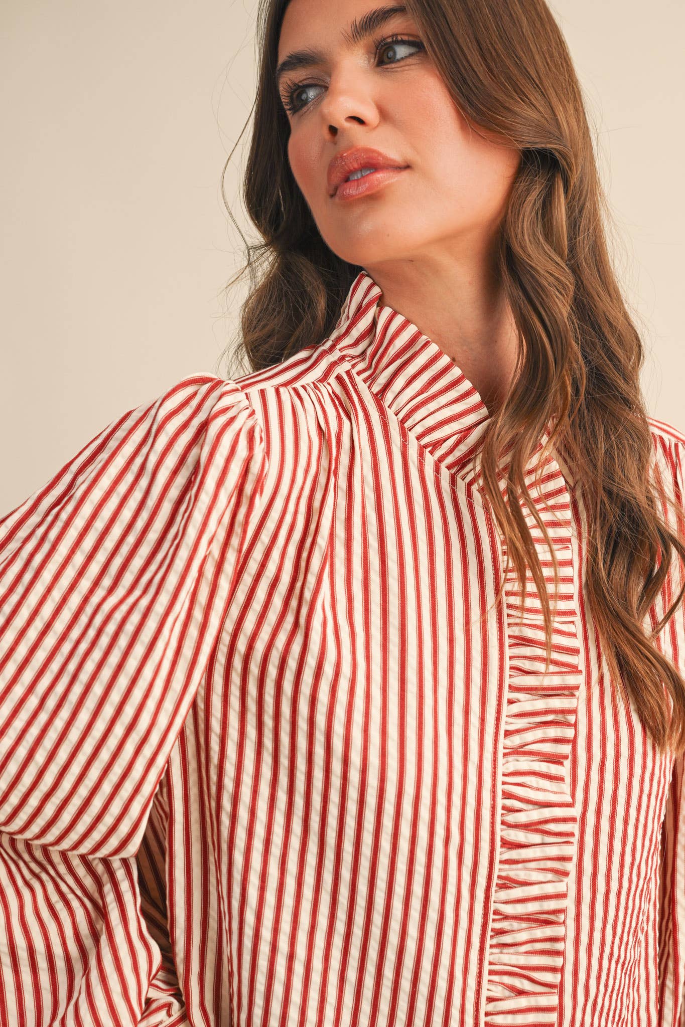STRIPED RUFFLED BUTTON DOWN