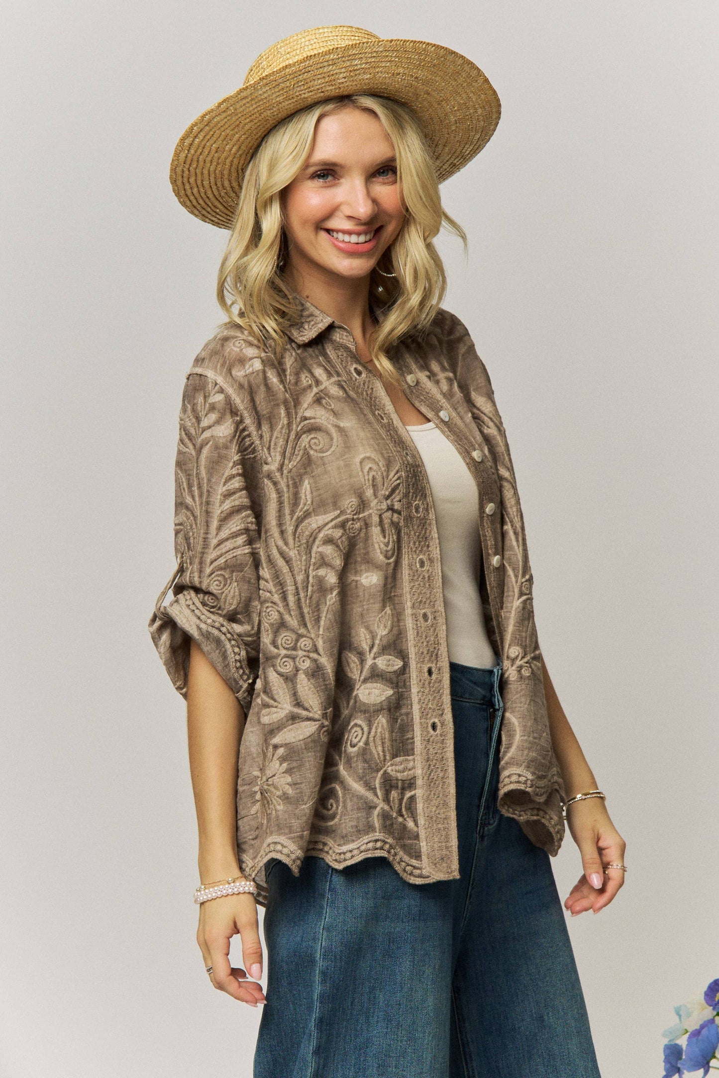 VINTAGE BOHO EMBROIDERED BUTTON-DOWN SHIRT