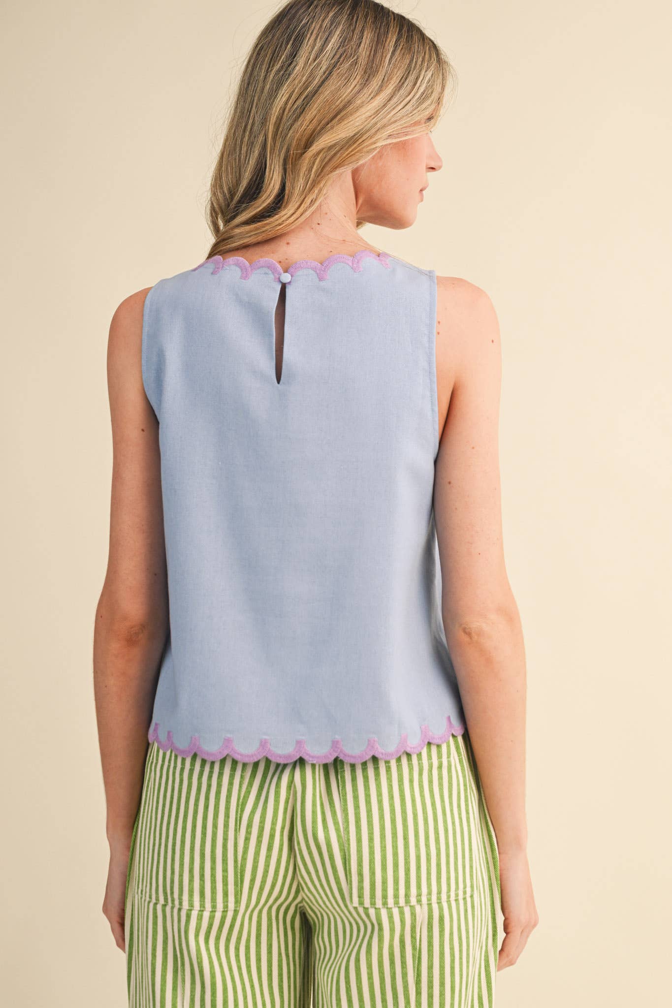 FLORAL EMBROIDERY SCALLOPED TANK