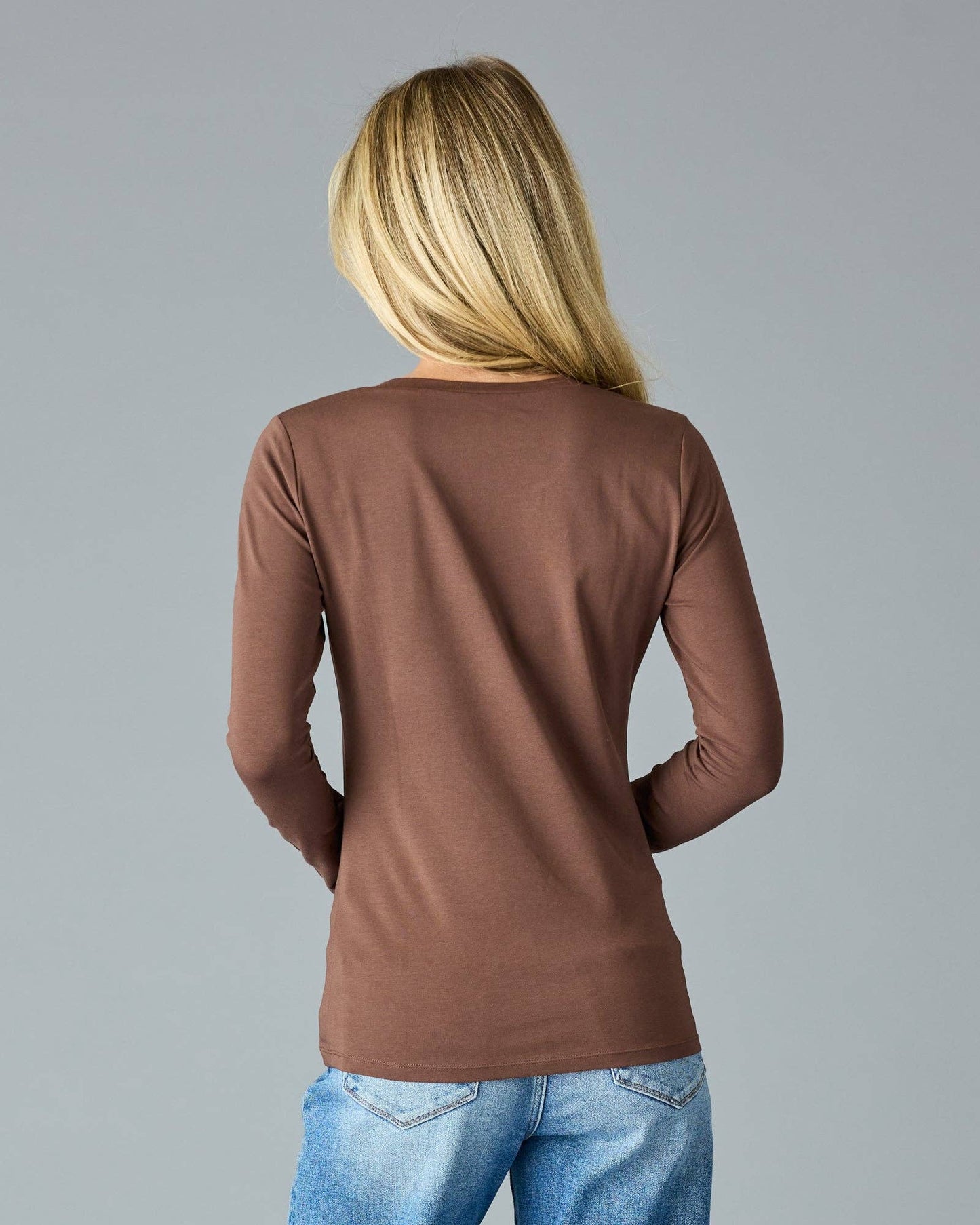 Essential Long Sleeve Tee