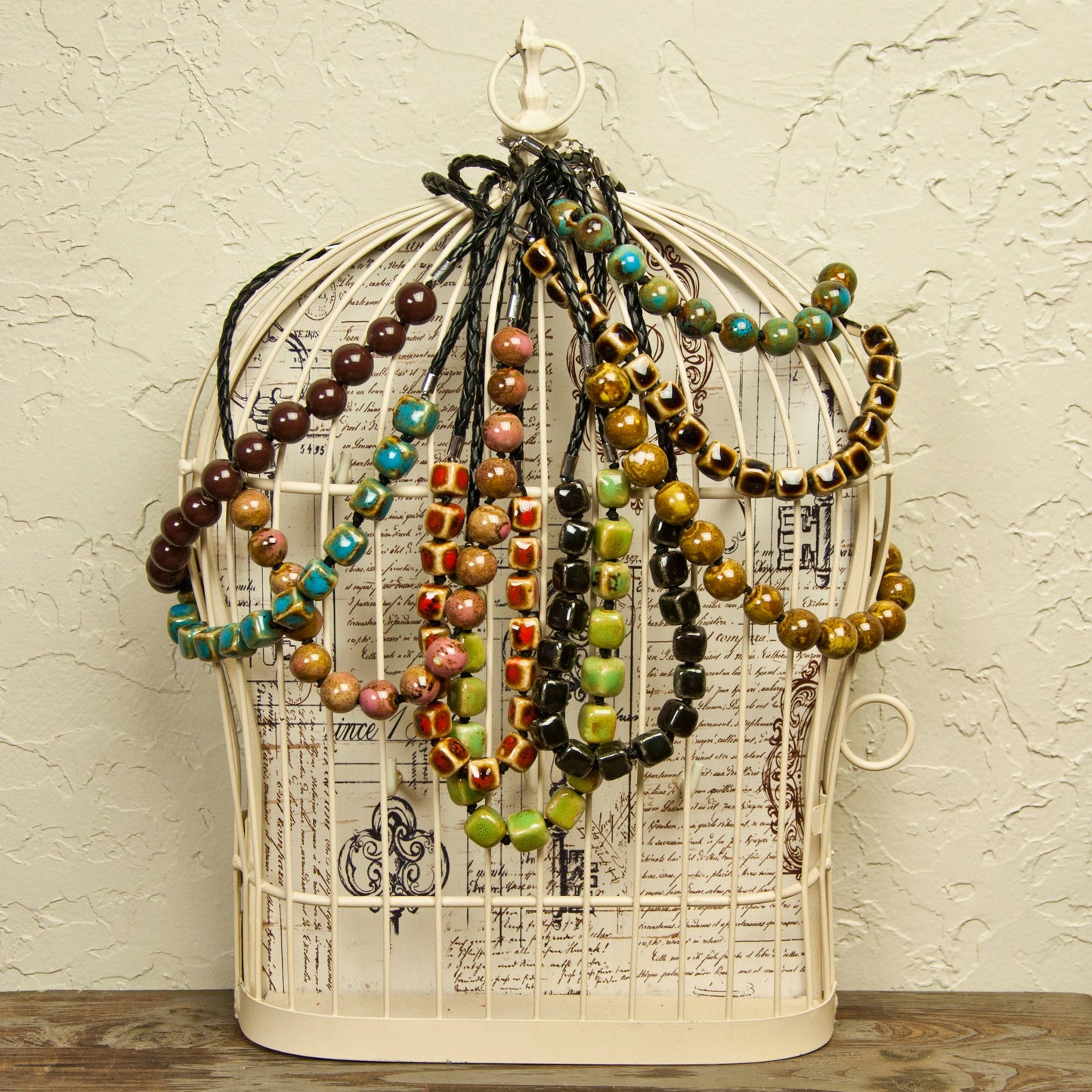 Clay Bead Short Necklace Round Beads