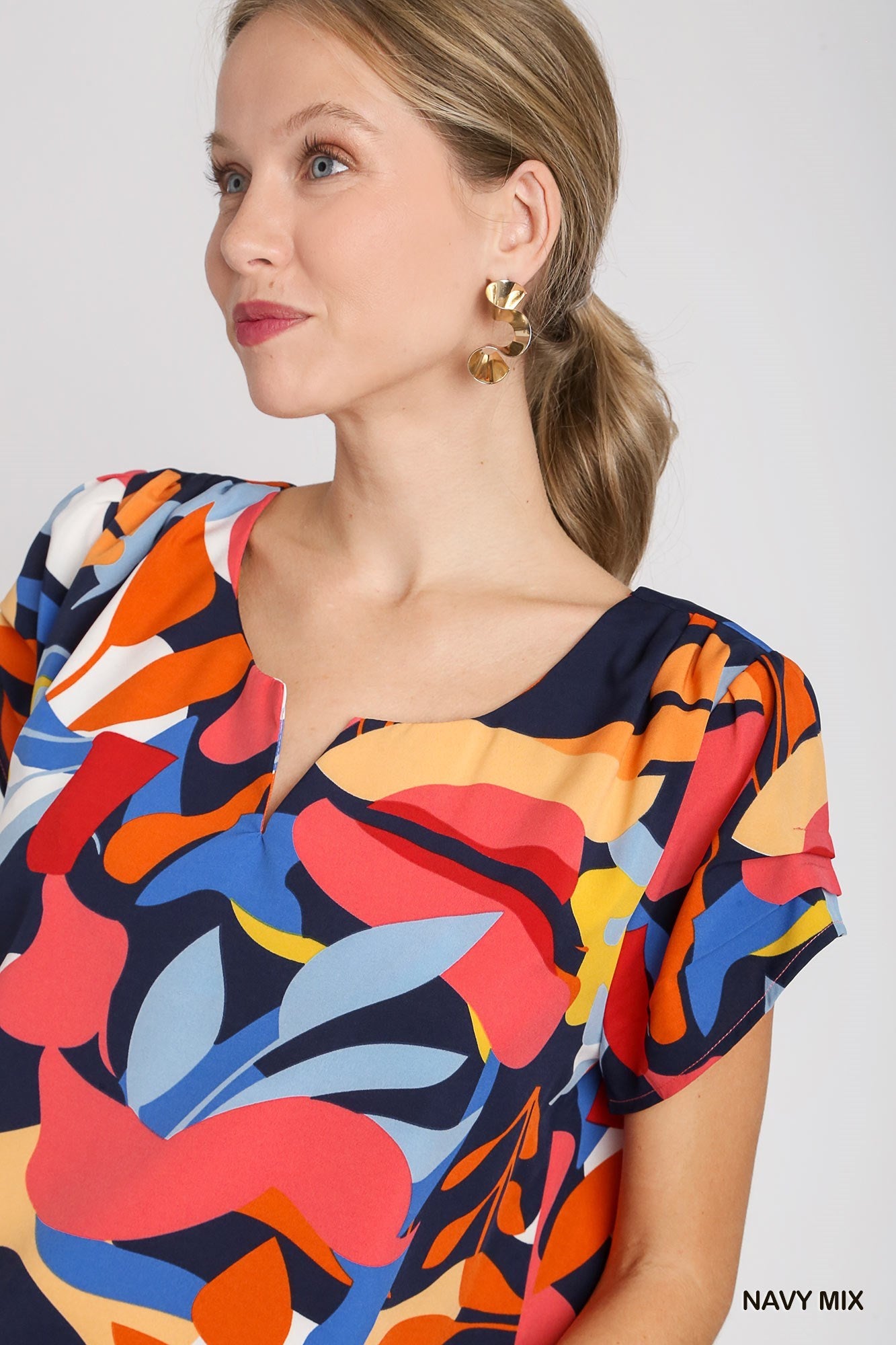 Abstract Print Top