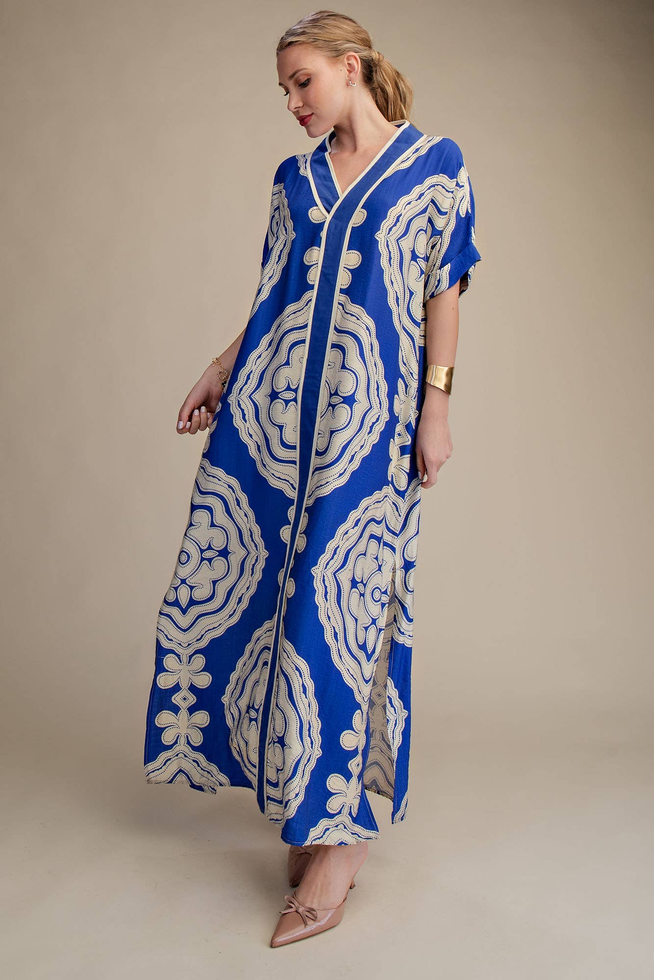 V-Neck Short Sleeve Maxi Print Dress