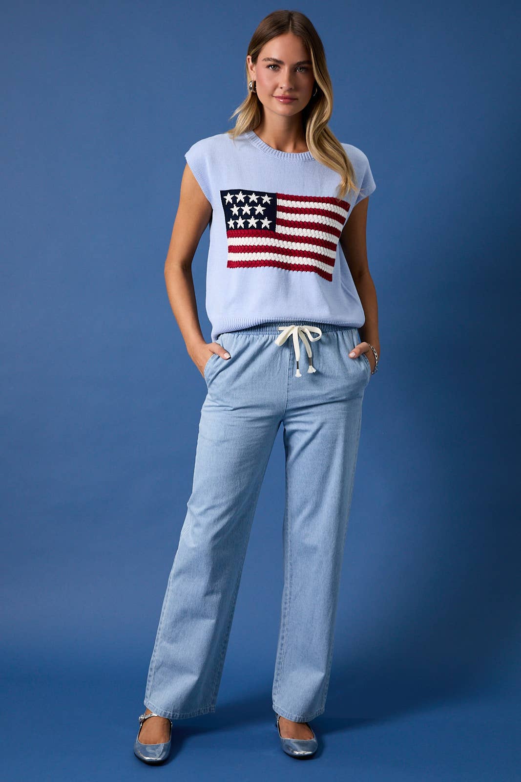 ROUND NECK WIDE SHOULDER USA FLAG SWEATER