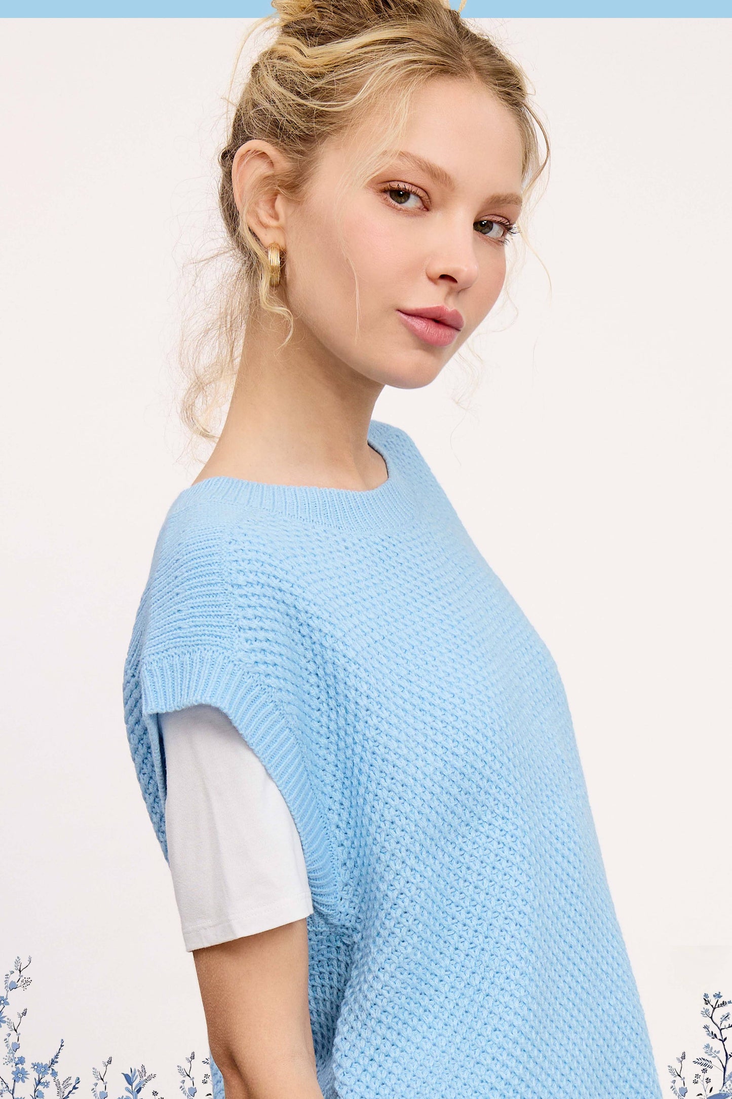 Loose Fit Round Neck Sweater Vest Top