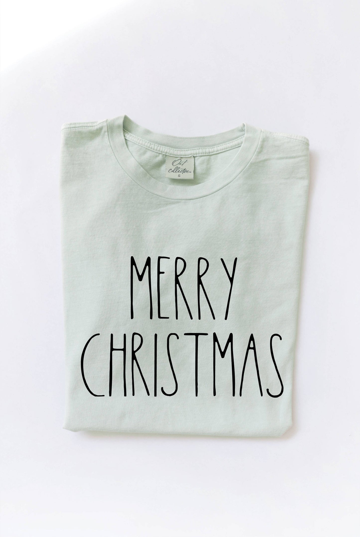 MERRY CHRISTMAS Mineral Graphic Top