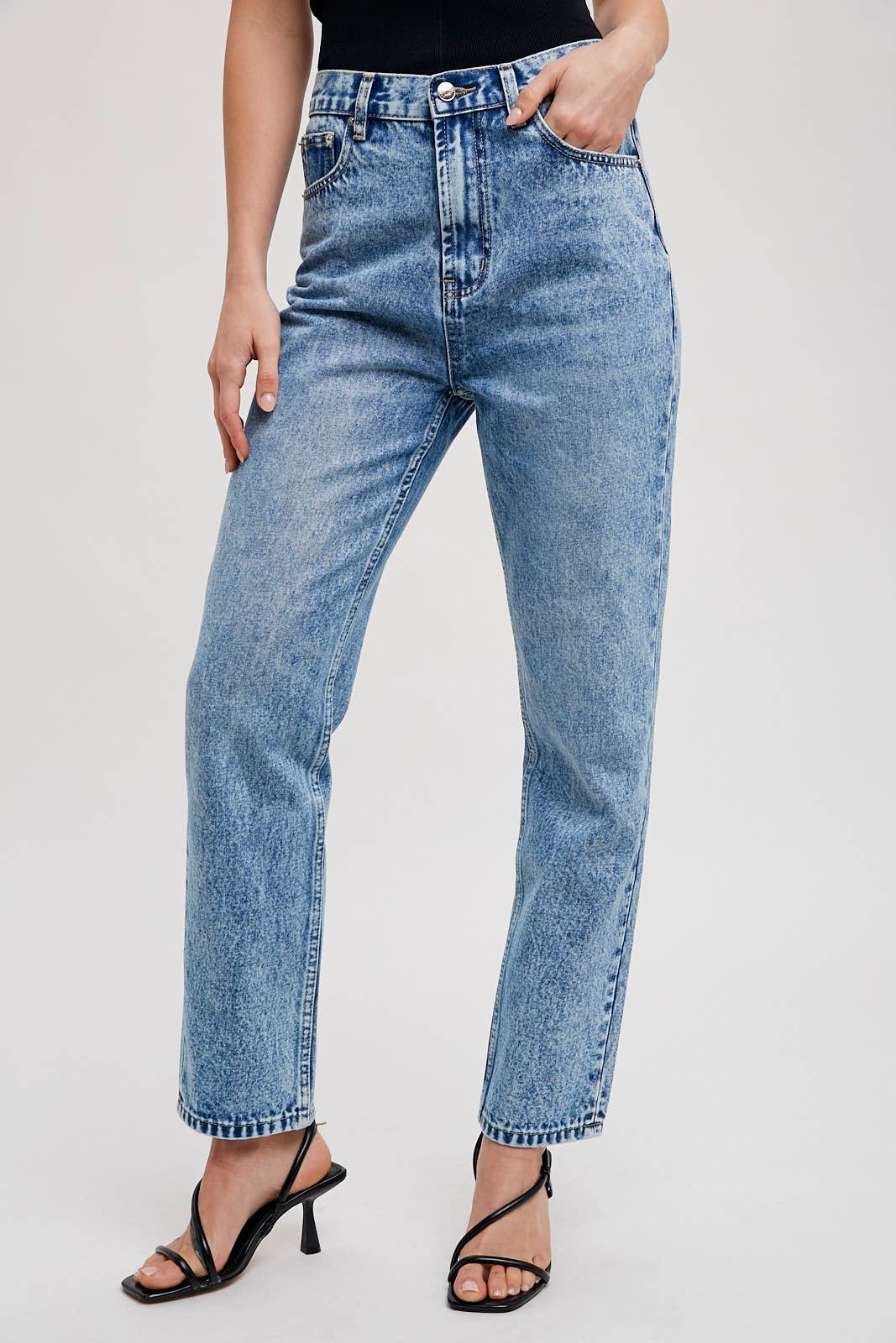 DENIM HIGH-RISE STRAIGHT LEG JEANS