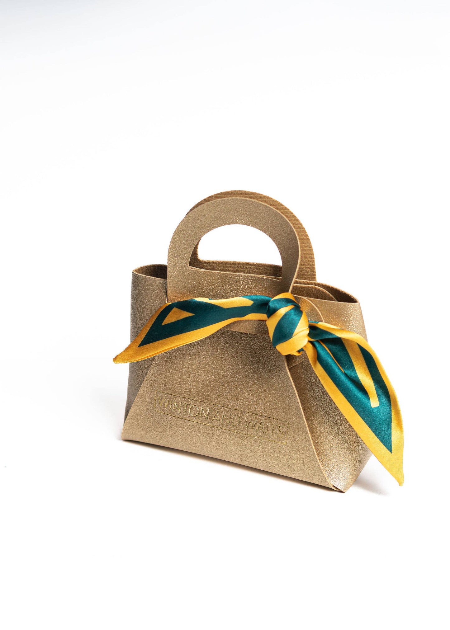 Game Day Accessory Scarf Green & Gold