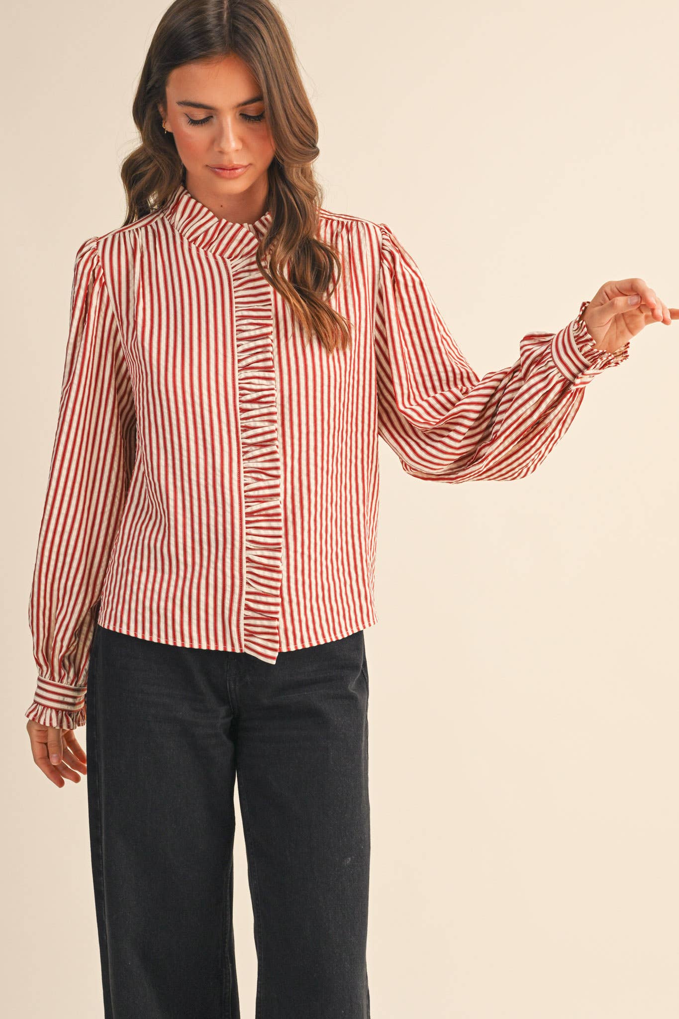 STRIPED RUFFLED BUTTON DOWN