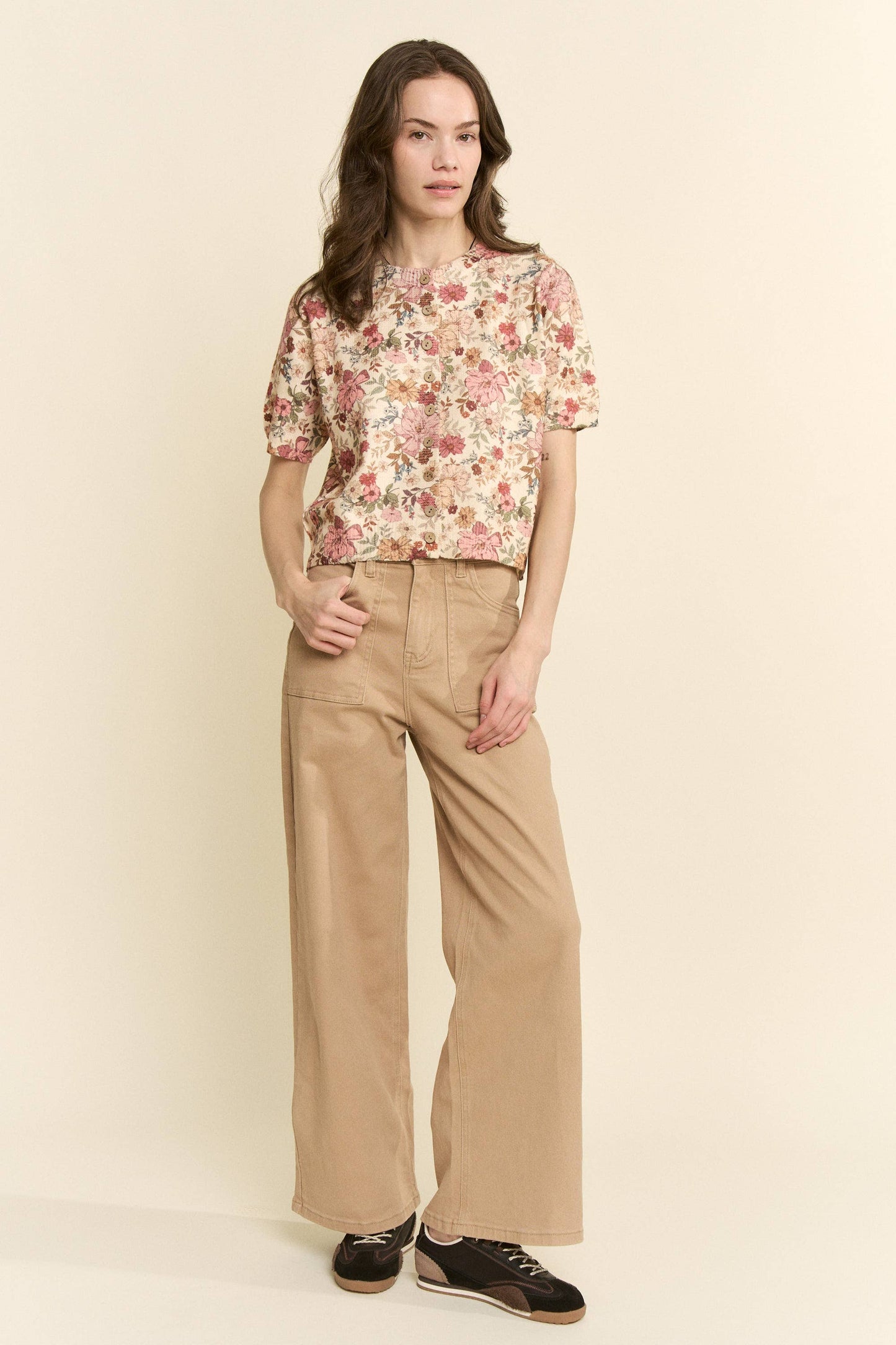FLORAL KNIT BUTTON DOWN SHORT SLEEVE TOP