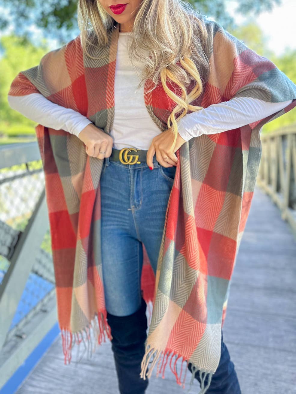 Elegant Rust  Check Plaid Ruana Cardigan with Tassels