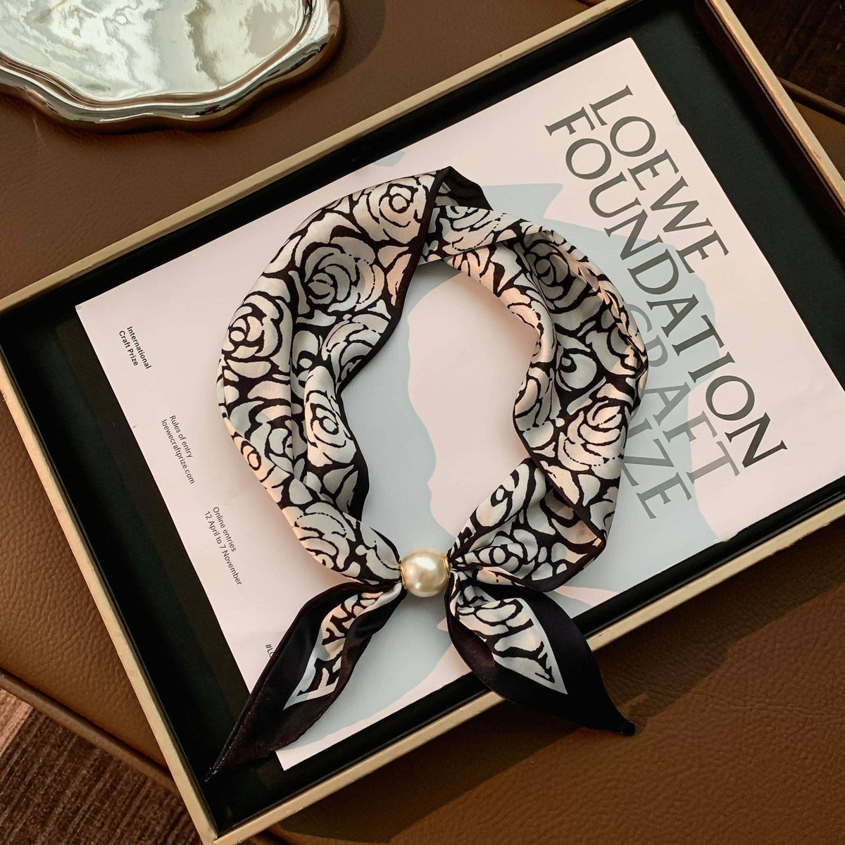 Long Scarf Pearl Magnetic Clasp Versatile Women