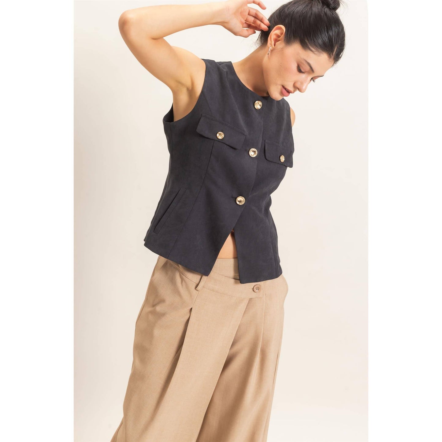 Buttoned Sleeveless Utility Vest