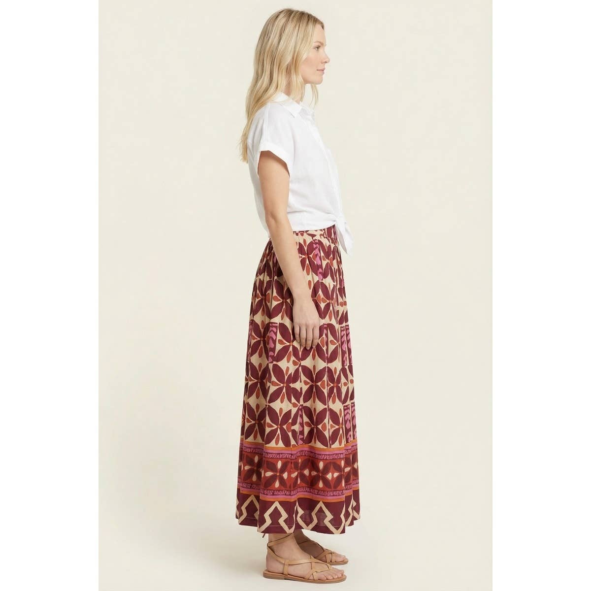 BORDER PRINTED MAXI SKIRT