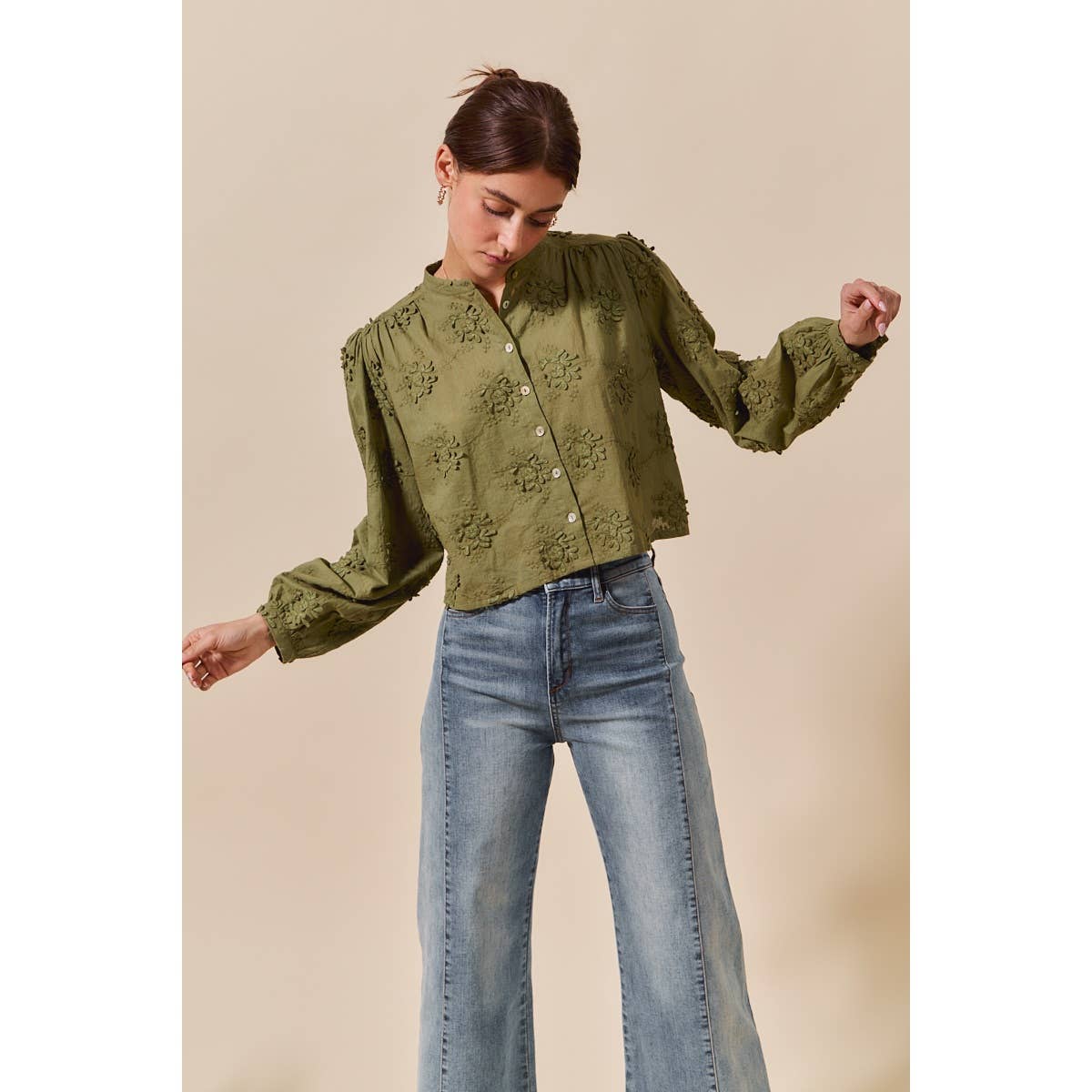 3D FLORAL WOVEN LONG SLEEVE FRONT BUTTON SHIRT
