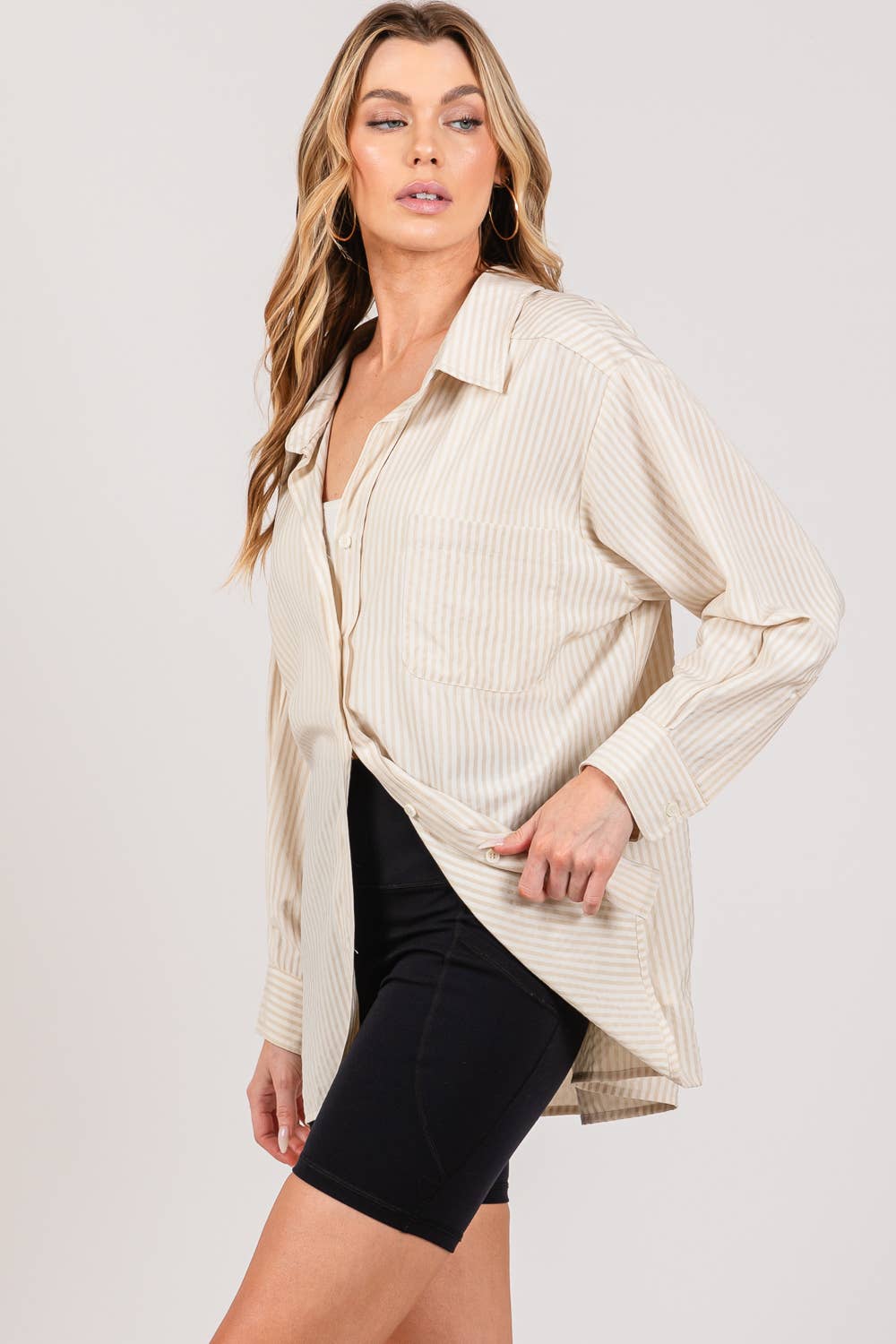 LOOSE FIT STRIPE BUTTON DOWN