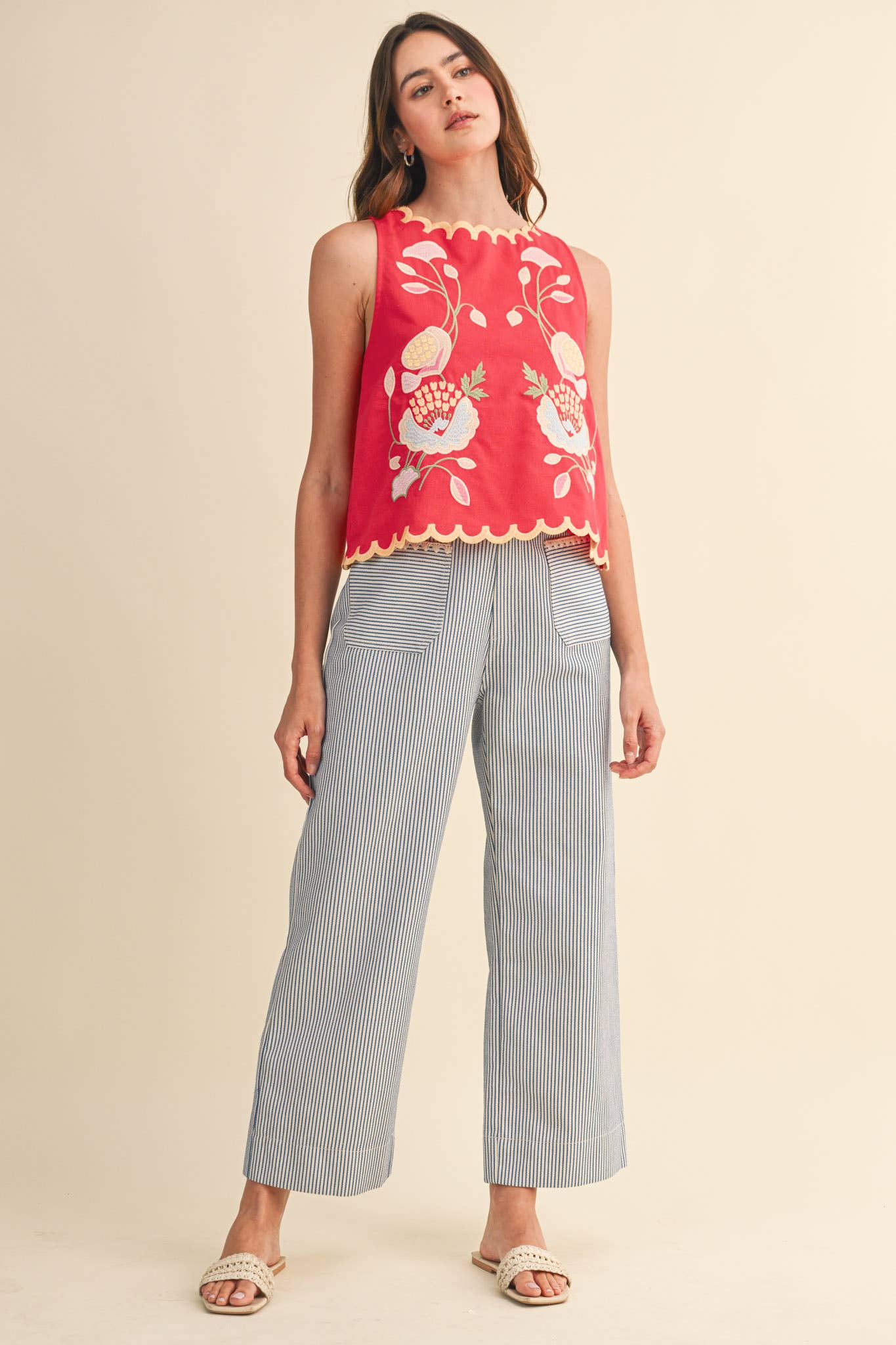 FLORAL EMBROIDERY SCALLOPED TANK