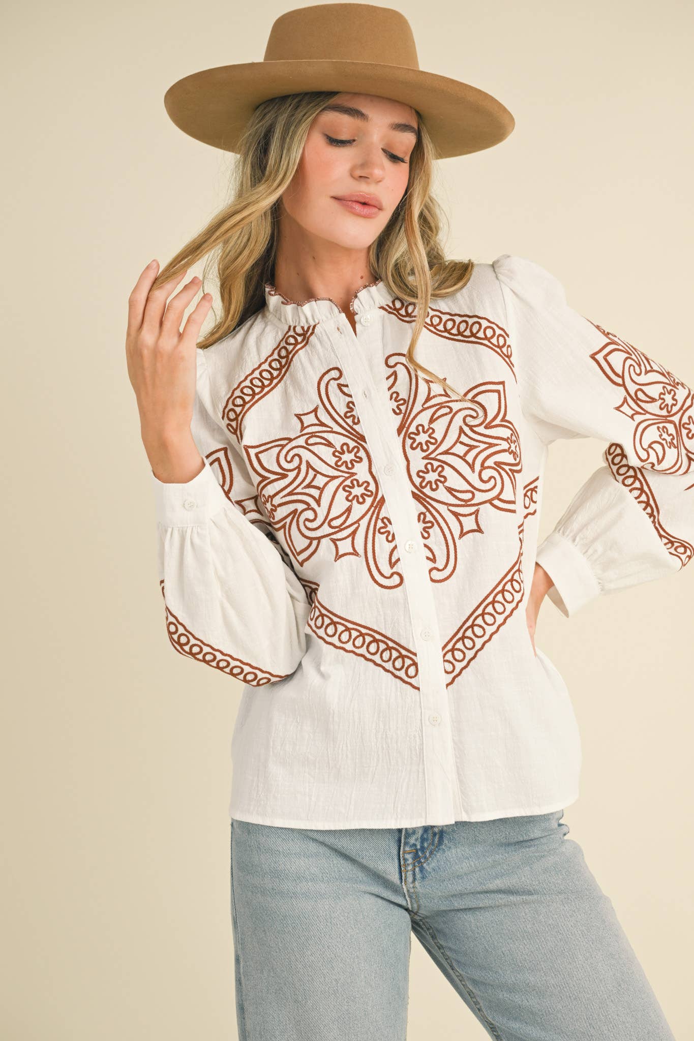 EMBROIDERED  BUTTON UP TOP