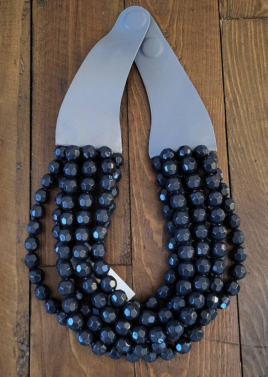BOHEMIAN LEATHER SNAP BACK BEADED NECKLACE